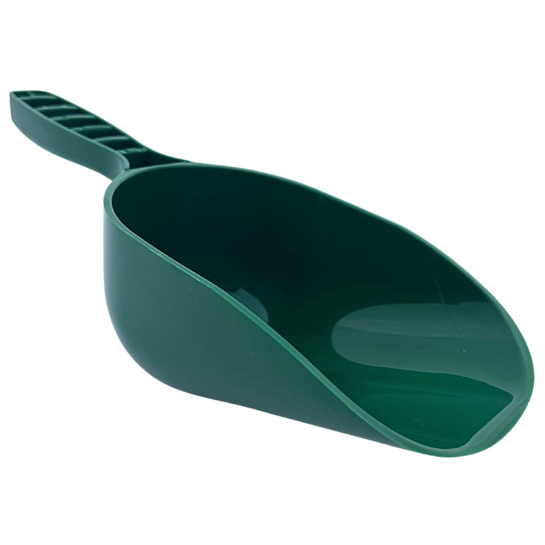 Bramley & Sage Green Handy Scoop